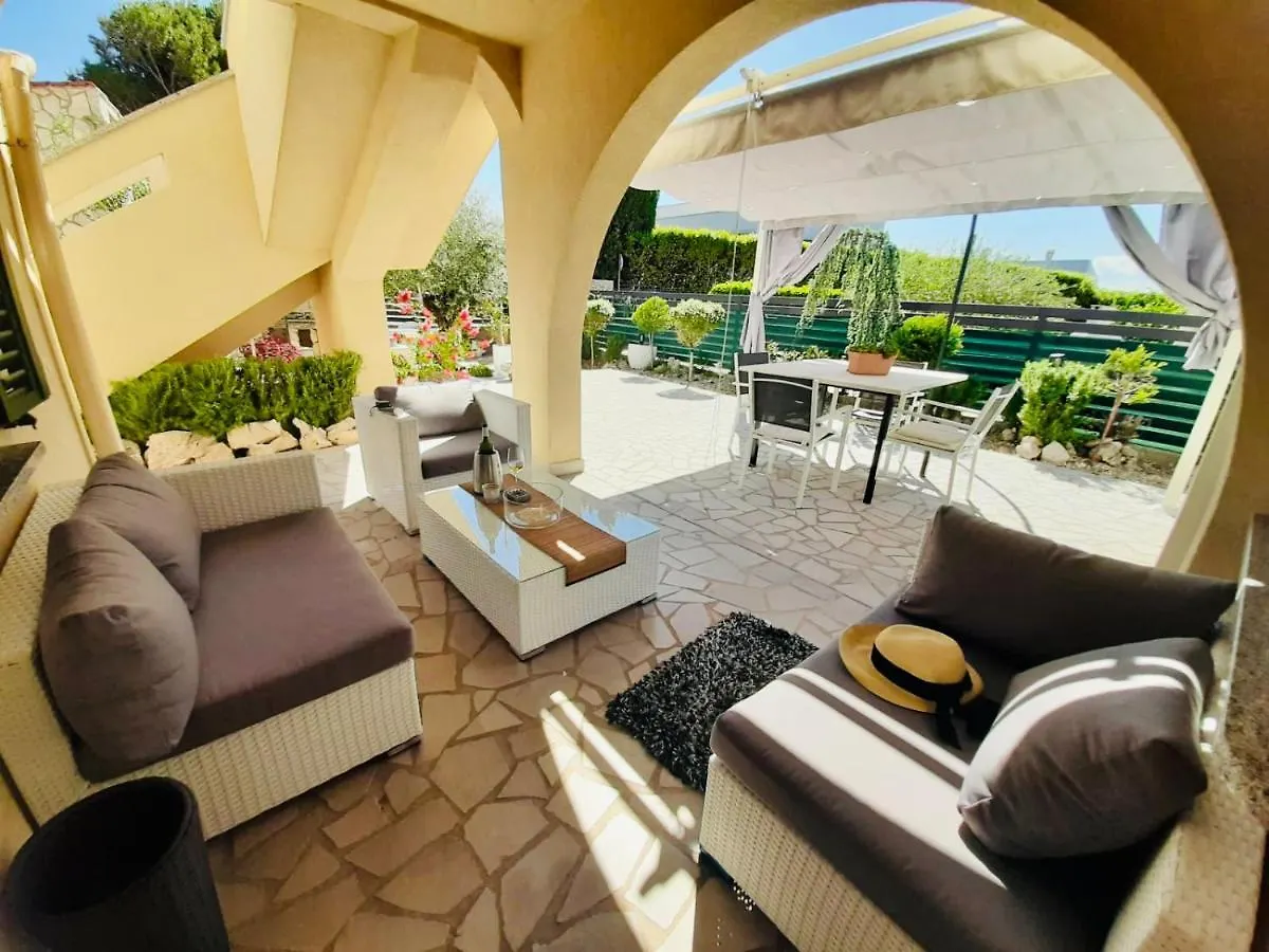 Apartment Villa Evamar, Island Krk Punat Croatia