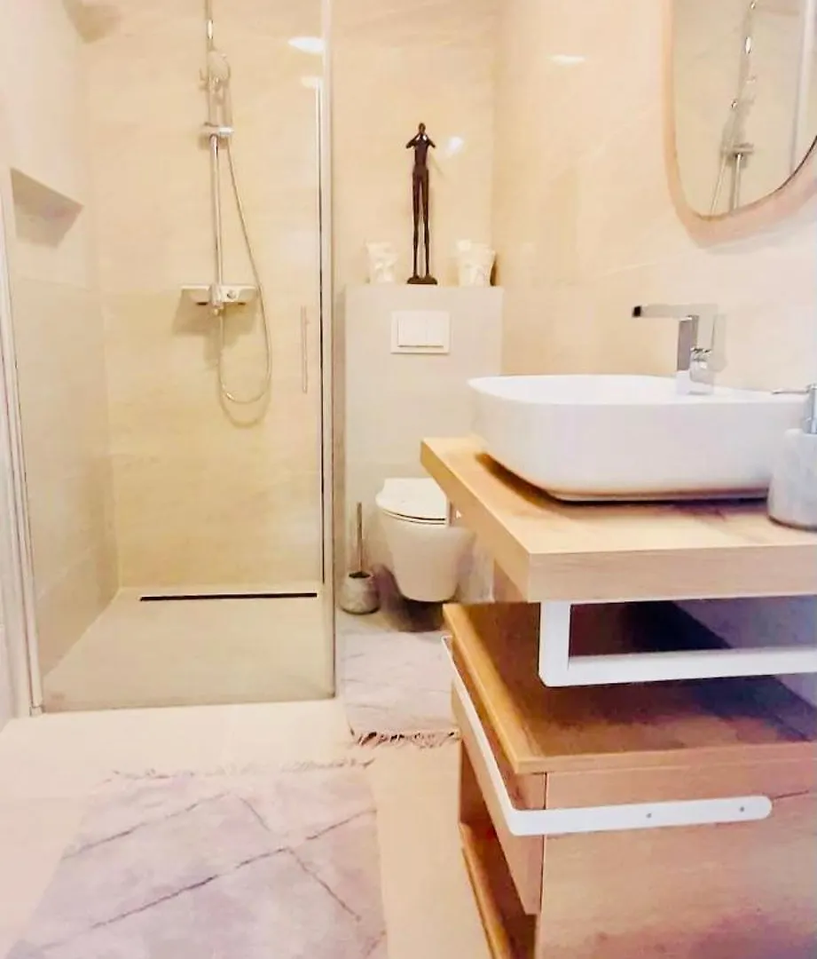 Villa Evamar, Island Krk Punat Apartment