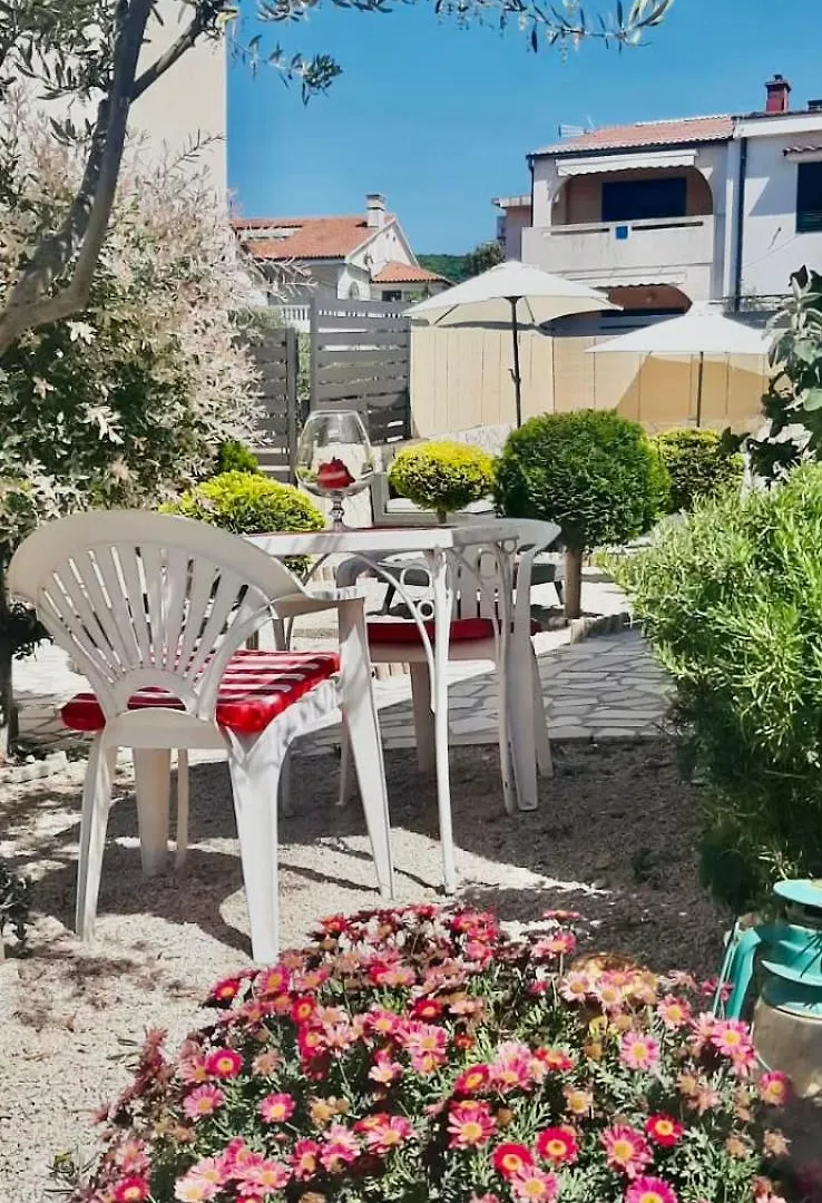 Villa Evamar, Island Krk Punat Apartment